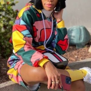 Graphic Print Drawstring Hoodie & Shorts Set